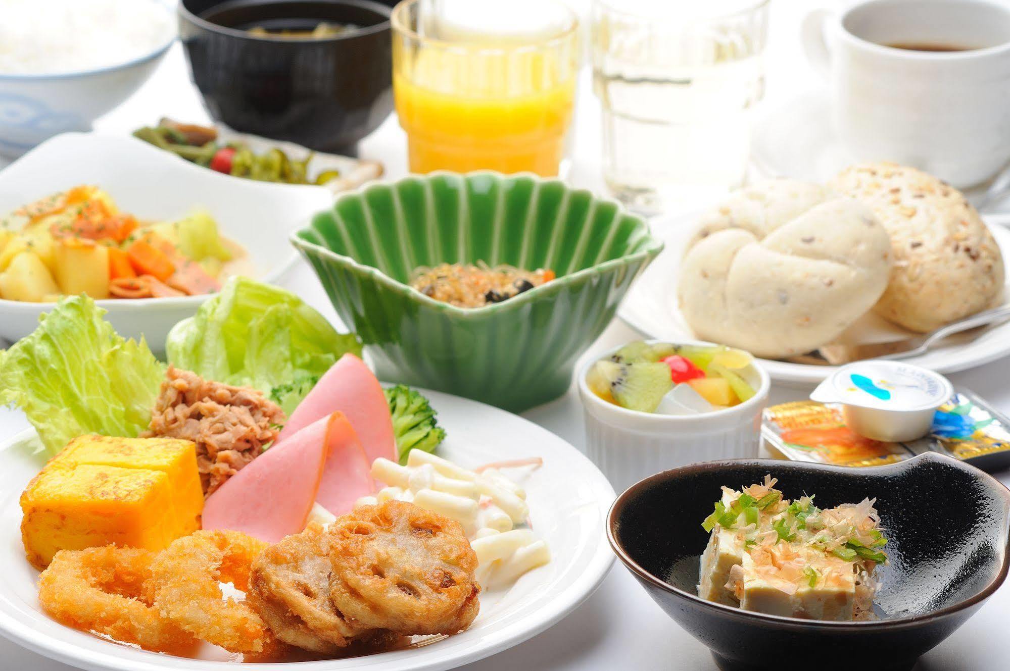 Hotel Route-Inn Aomori Chuo Inter Екстериор снимка